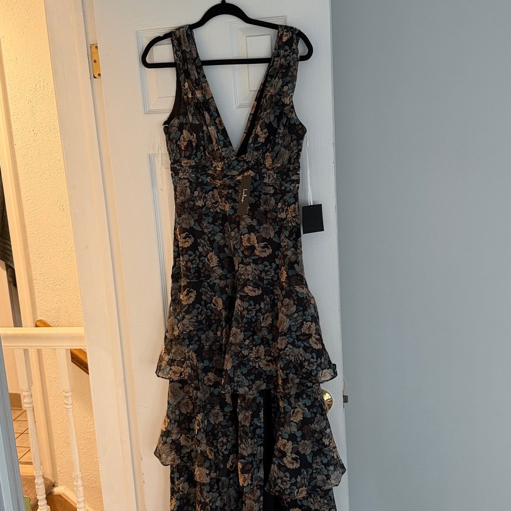 NWT Lulus Sweeping Sensation Black Floral Print Organza Pleated Maxi Dress - Picture 3 of 3